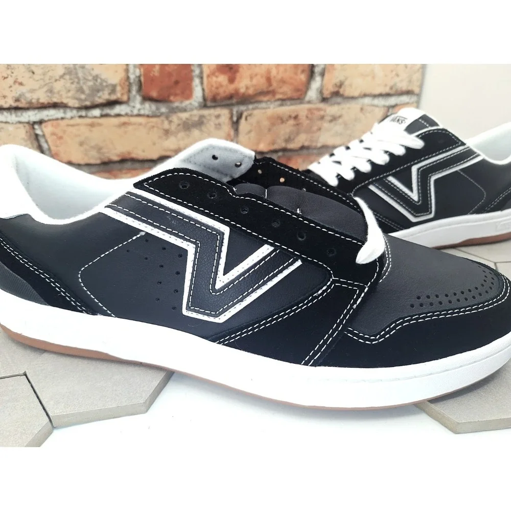 Vans Lowland 2.0 Men's Sneakers Black White Gum Size 11 US New 2024 - Picture 3 of 10